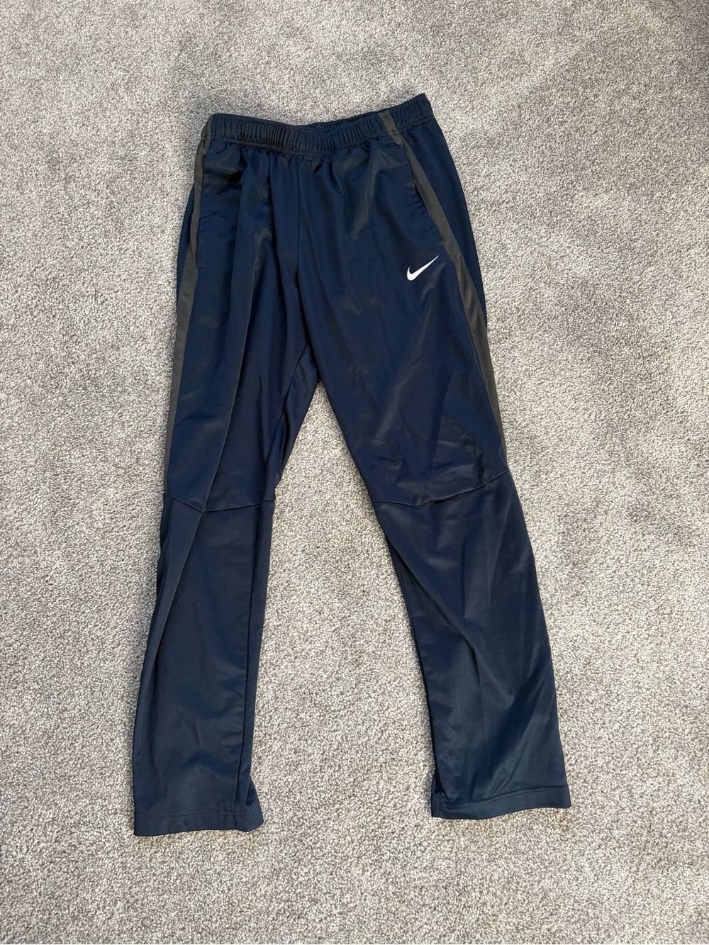 Women’s Nike track pants size medium